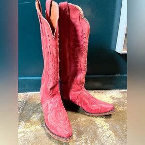 Tall Dan Post cowboy boots size 6.5. NWOT or box, never worn outside